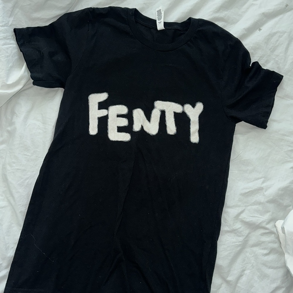 Fenty Beauty Black T-Shirt